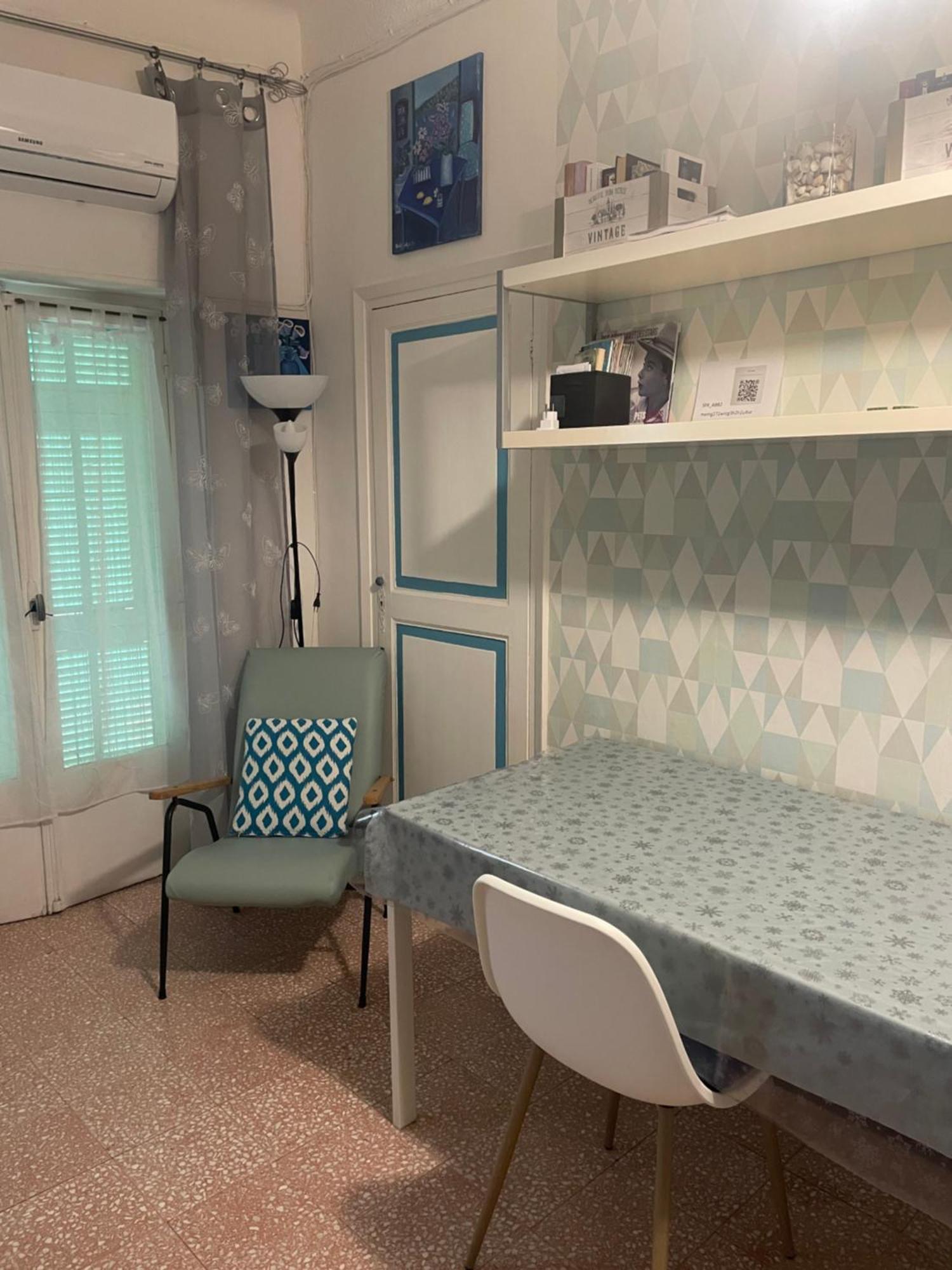Welcome In The Cozy Blue Nest Pedestrian 芒通 外观 照片